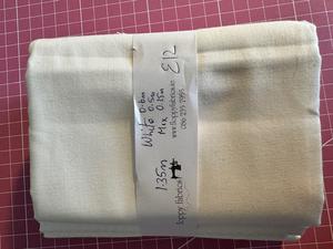 Metre Bundle 909 - 1.35m Mix White on White. Product thumbnail image